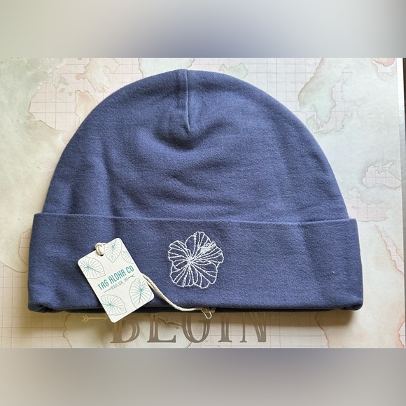 Tag Aloha Hibiscus Beanie - Picture 4 of 11